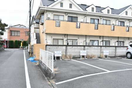 井手医院第一駐車場